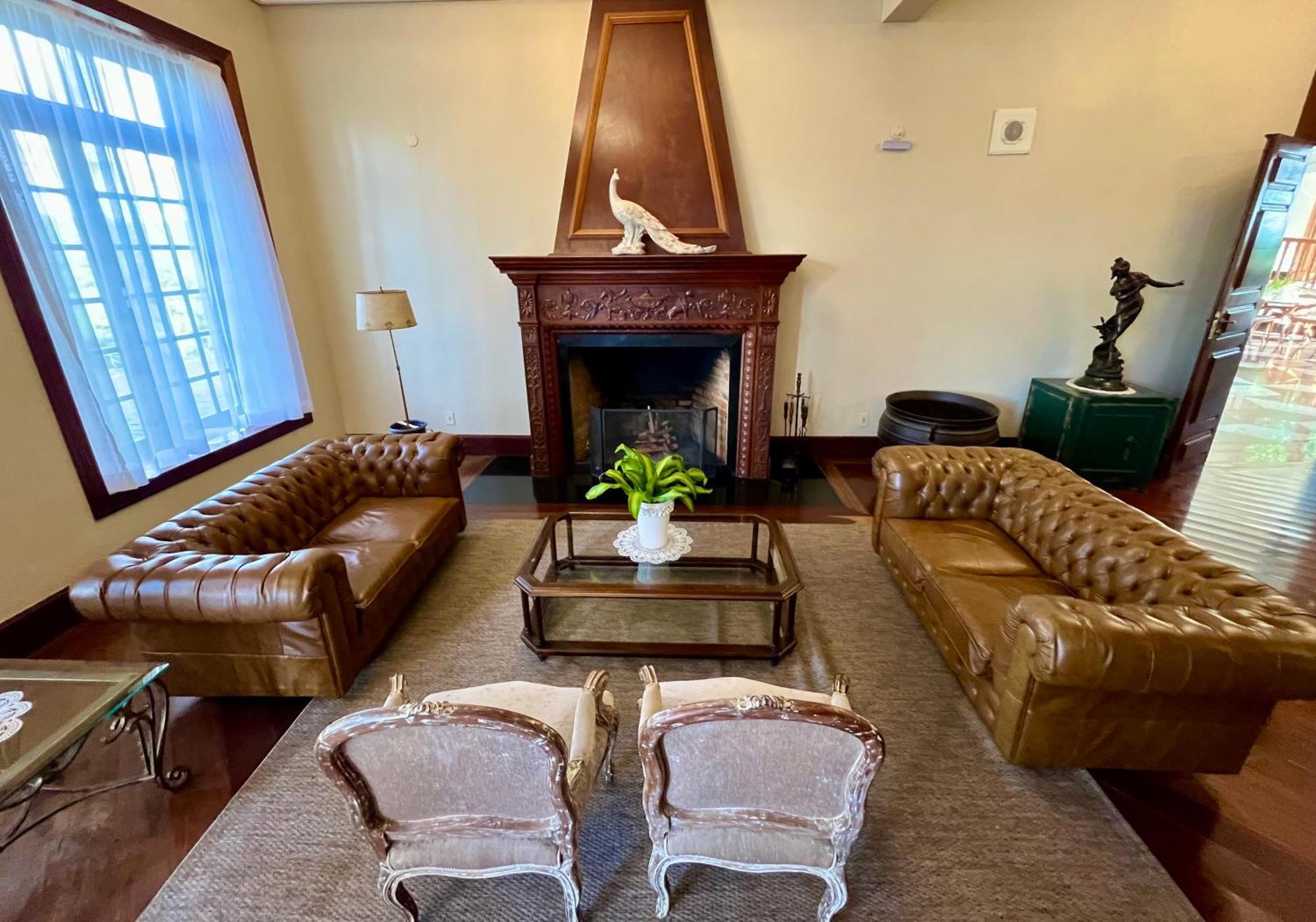 Aroso Paco Hotel Công viên tiểu bang Pedra Azul Ngoại thất bức ảnh The living room